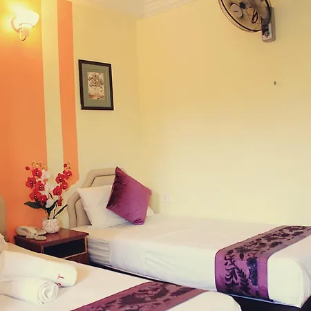 Sun Inns Hotel Meru Raya Chemor Exterior photo